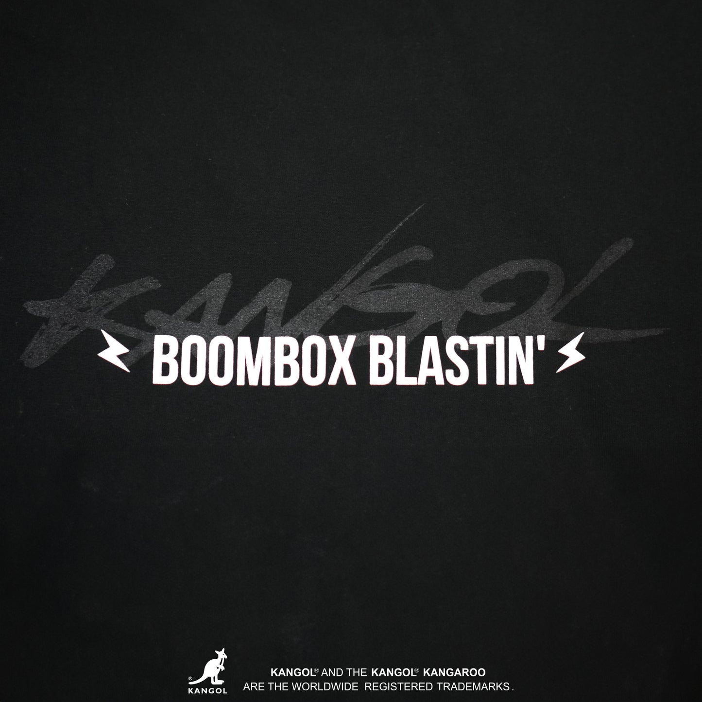 KANGOL×TENPLUS BOOMBOX BLASTIN’ LS TEE[ 7.4oz ヘビーウェイト]