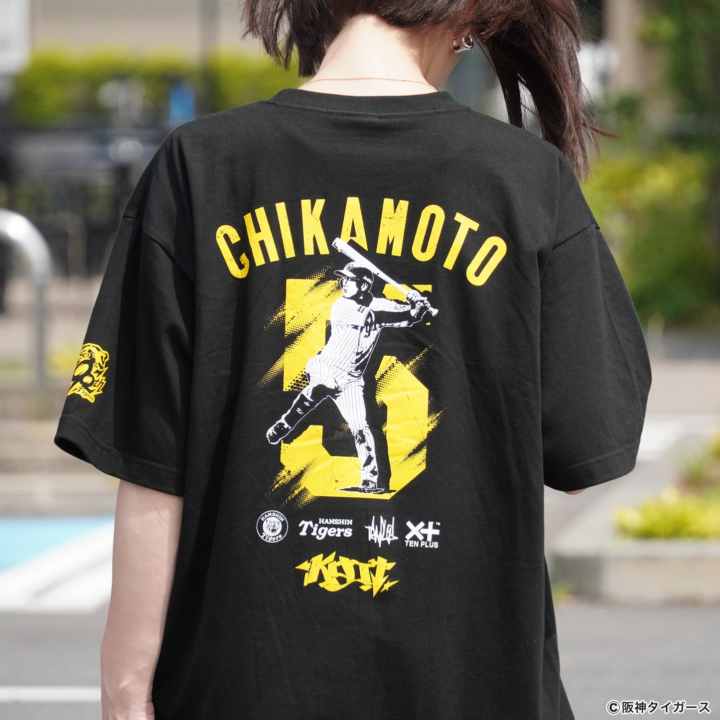 【阪神タイガース×TENPLUS】近本光司選手 背番号5 Tシャツ [7.4オンス ヘビーウェイト]